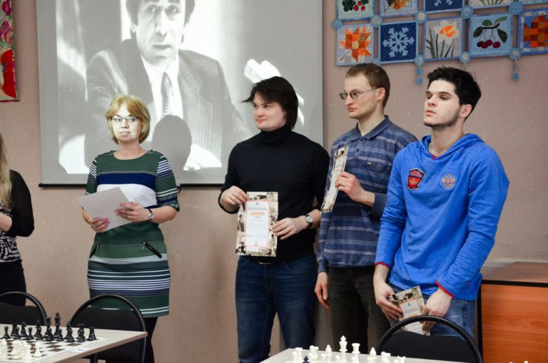 11 февраля 2018 года в МБУДО «ЦДТ «Факел» состоялся традиционный шахматный фестиваль – XII Мемориал, посвященный памяти Л.С. Сандахчиева.
